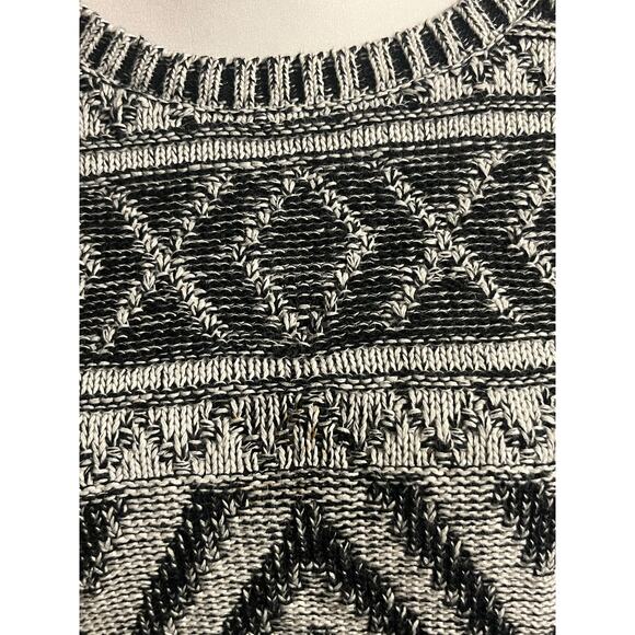 Lucky Brand XOXO Sweater L Tribal Fair Isle GrandpaCore Boho Knit Pullover - Picture 7 of 9